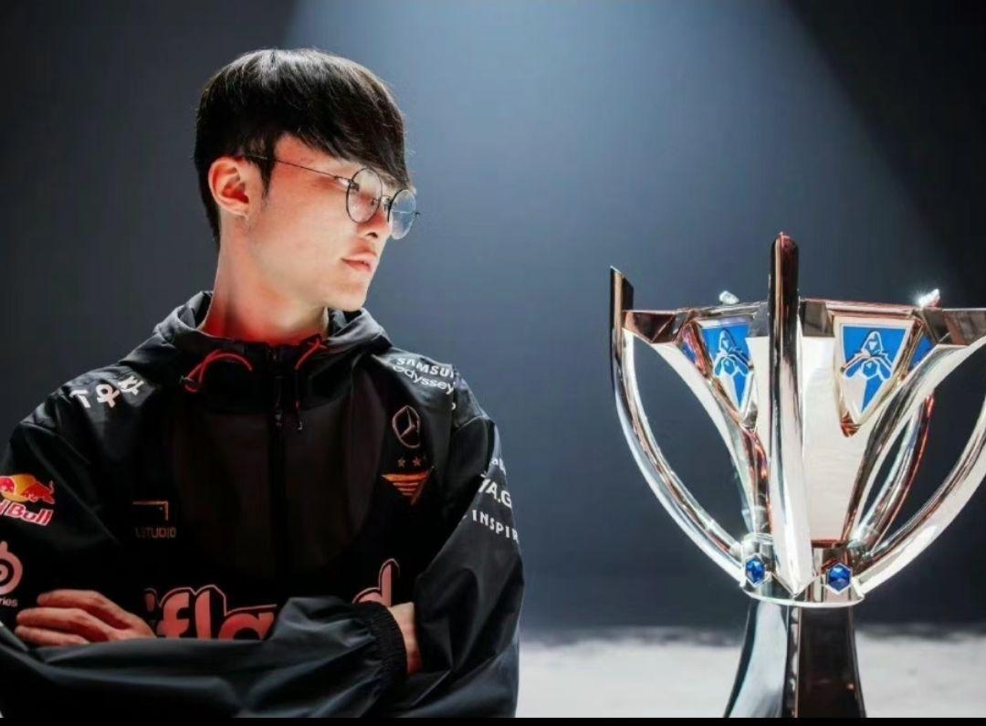 LPL战队状态火热，誓夺总冠军