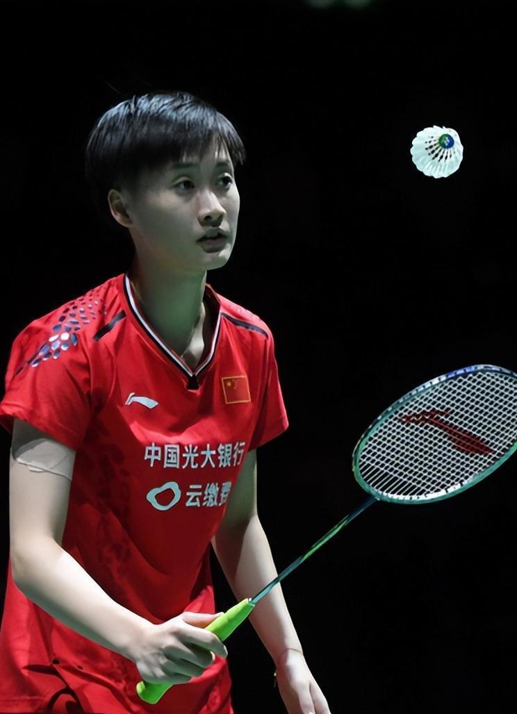 中国队险胜韩国队，陈雨菲点燃赛场