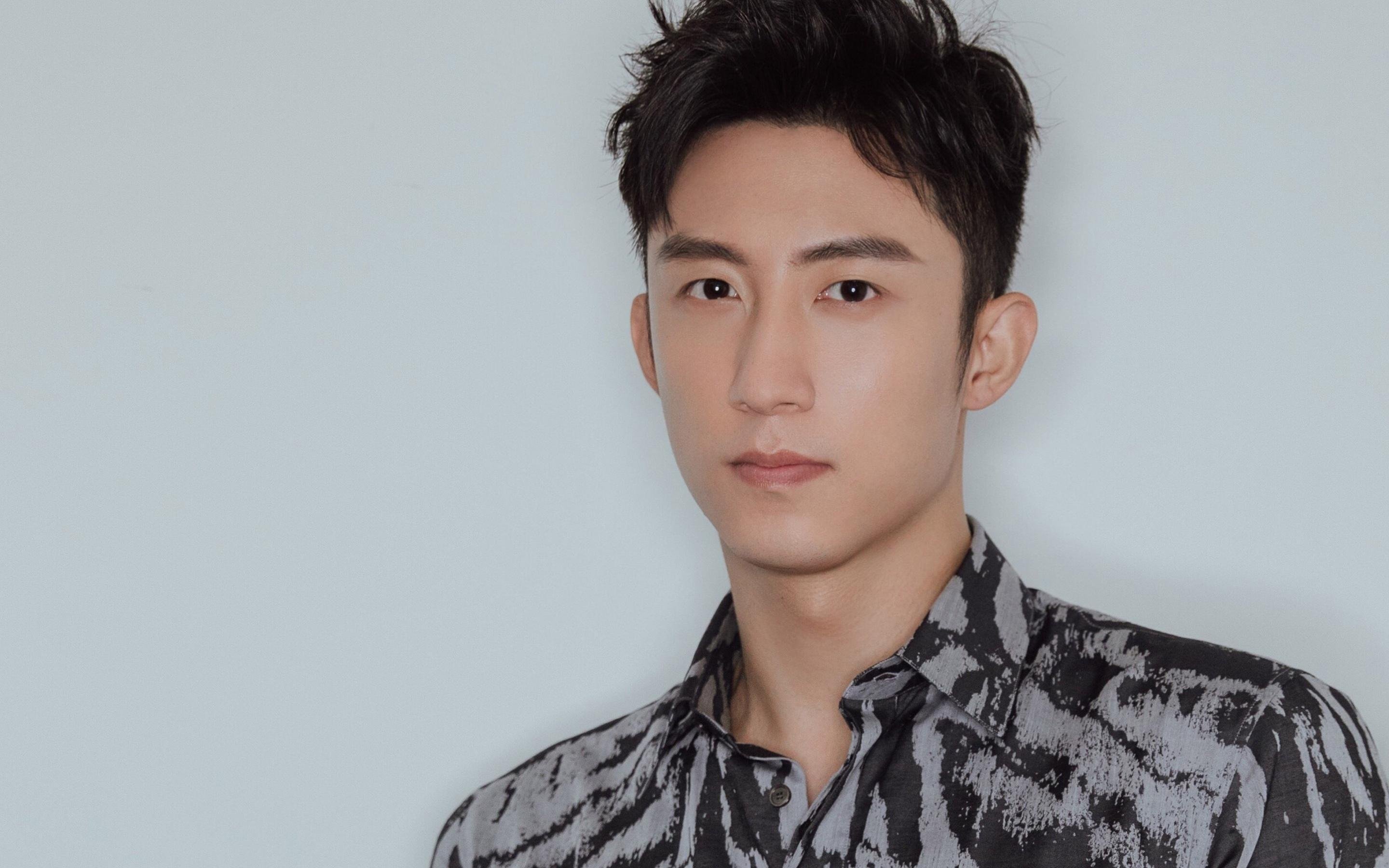 觉醒的巨兽,西亚卡姆末节19分撕碎雄鹿,猛龙解锁季后赛最强形态