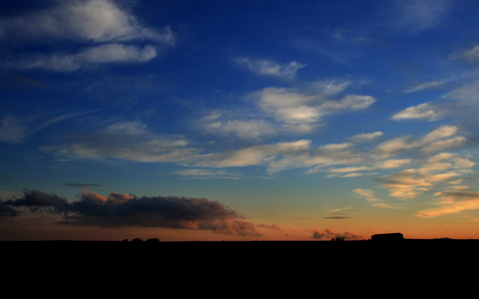 熄灭休斯顿的火焰，当爱德华兹扛起达拉斯的火炬，满分的背后是独行侠的新生