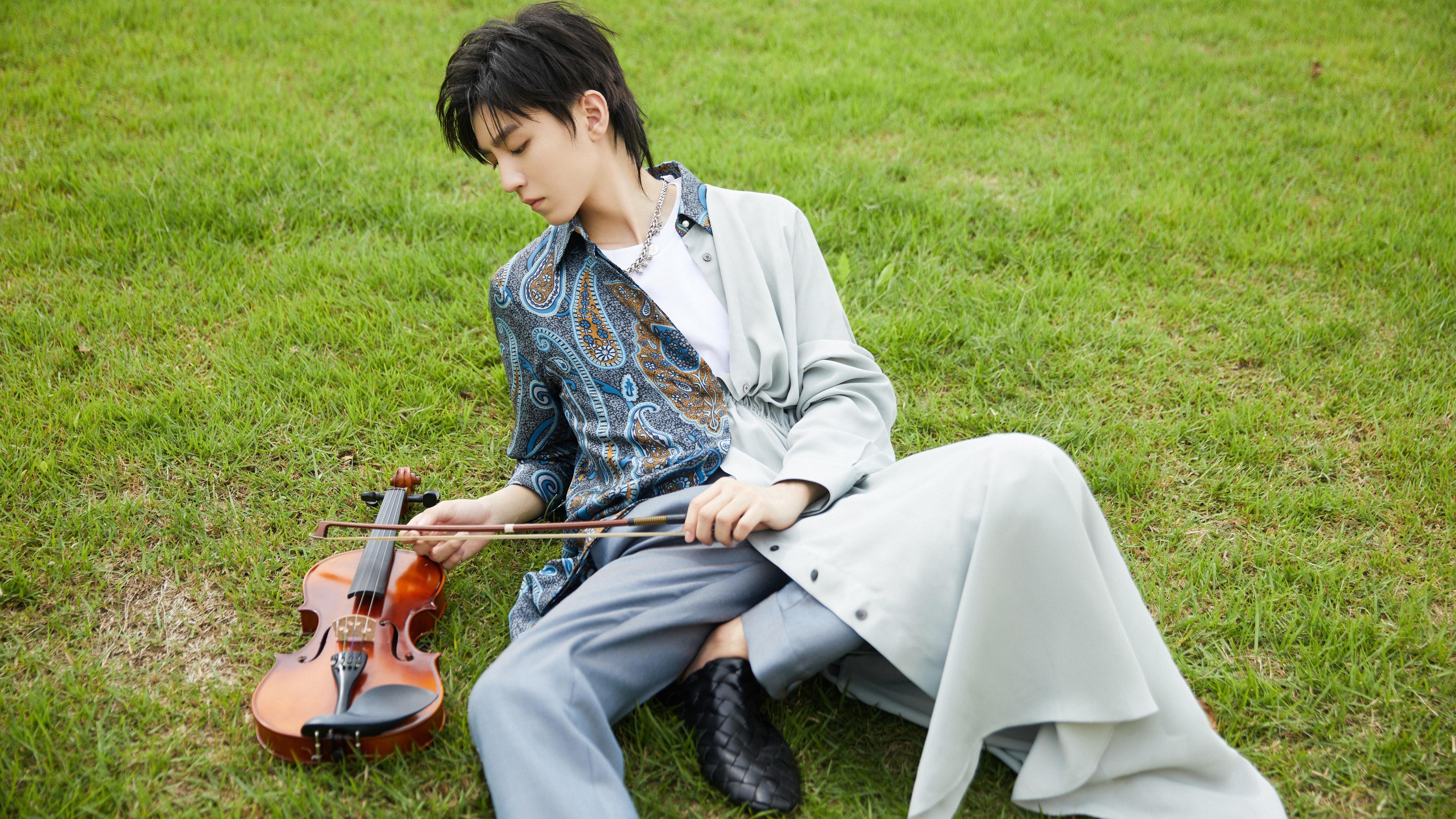 绿茵场上的地缘博弈，李刚仁一球定音，美国生死战险胜乌克兰